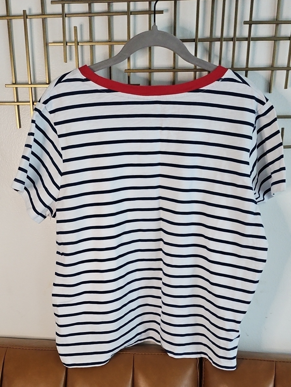 XL- Official Disney Cruise Line- Ship "Wish" shirt - Picture 4 of 6
